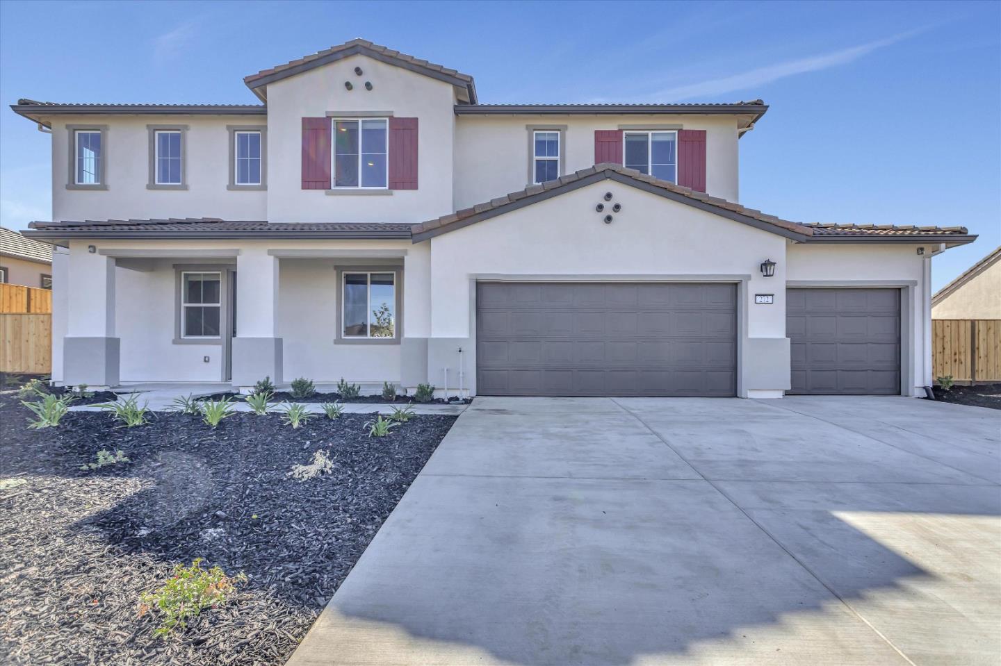 Photo of 272 Vienna Wy in Hollister, CA