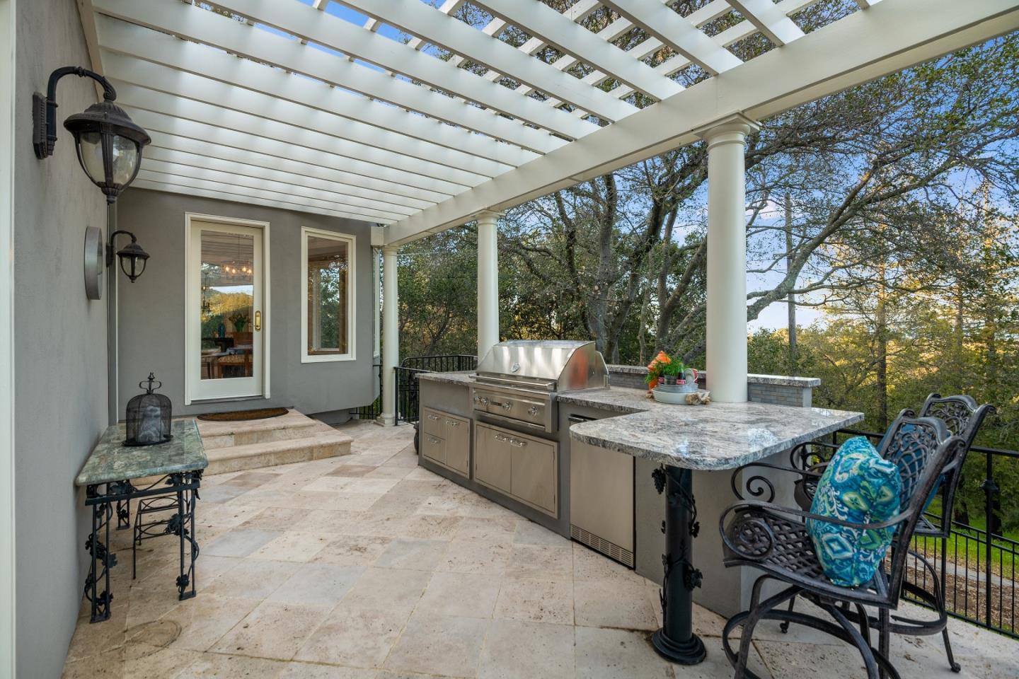 Detail Gallery Image 54 of 81 For 17150 Los Robles Way, Los Gatos,  CA 95030 - 4 Beds | 5/1 Baths