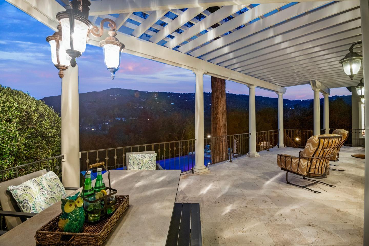 Detail Gallery Image 57 of 81 For 17150 Los Robles Way, Los Gatos,  CA 95030 - 4 Beds | 5/1 Baths