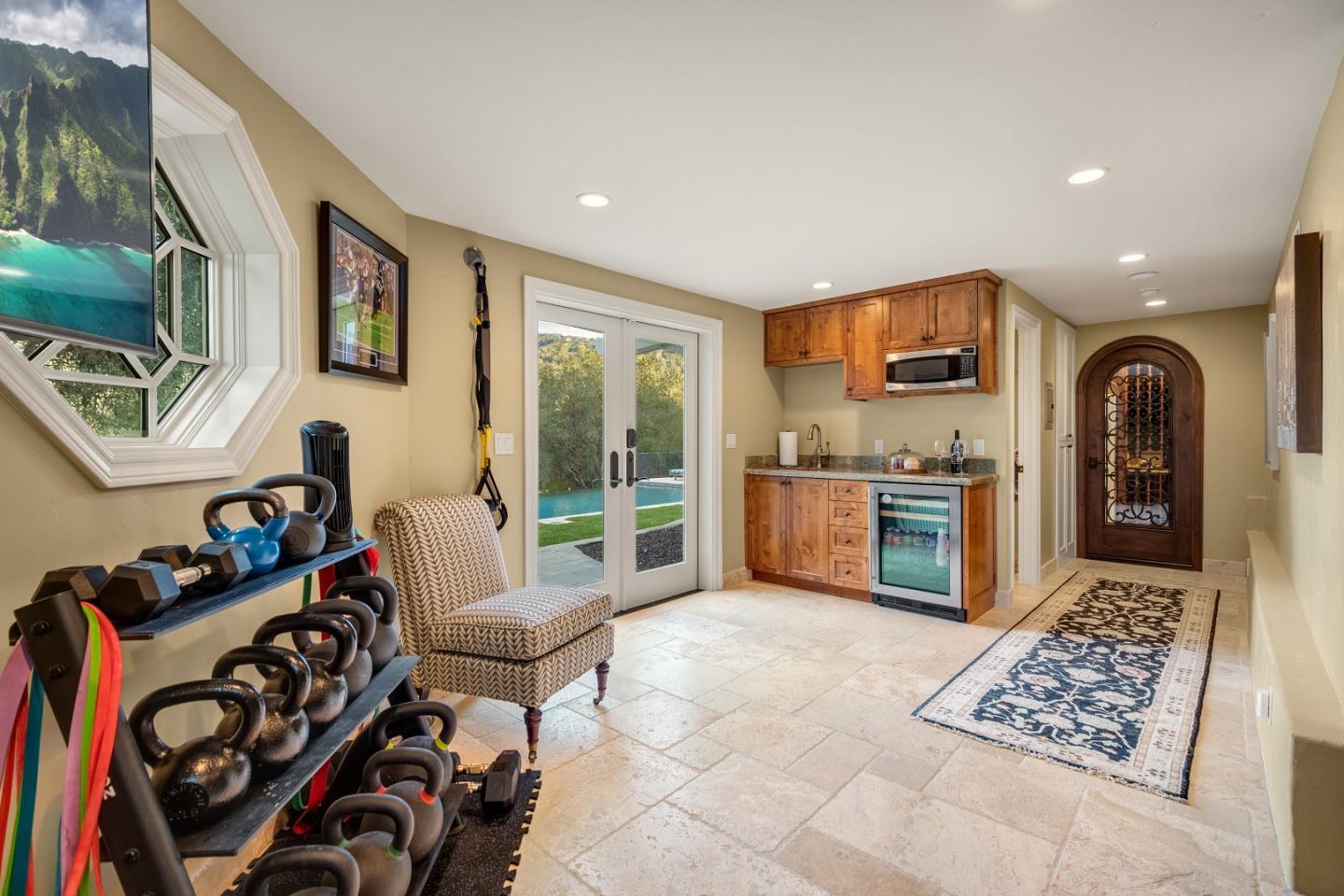 Detail Gallery Image 60 of 81 For 17150 Los Robles Way, Los Gatos,  CA 95030 - 4 Beds | 5/1 Baths