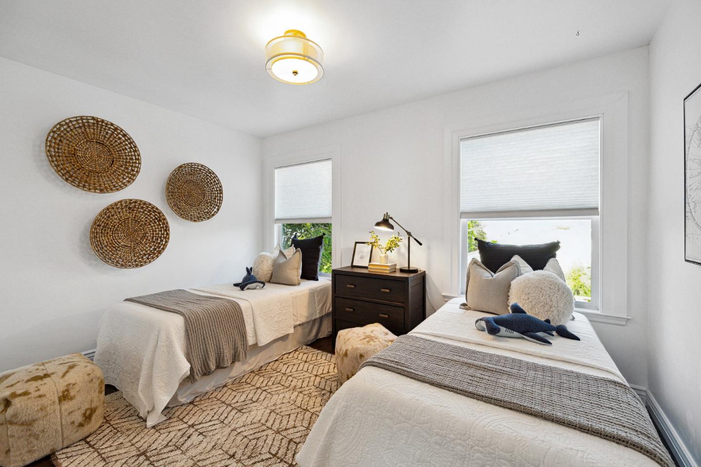 Detail Gallery Image 28 of 36 For 260 Willow Ave, Millbrae,  CA 94030 - 3 Beds | 2 Baths