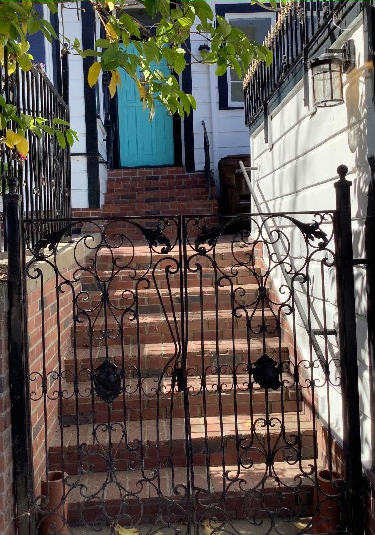 Detail Gallery Image 21 of 68 For 118 1st St, Santa Cruz,  CA 95060 - – Beds | – Baths
