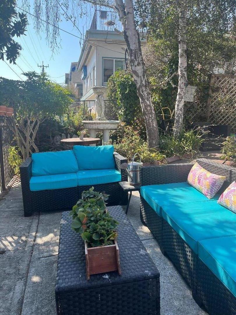 Detail Gallery Image 7 of 68 For 118 1st St, Santa Cruz,  CA 95060 - – Beds | – Baths