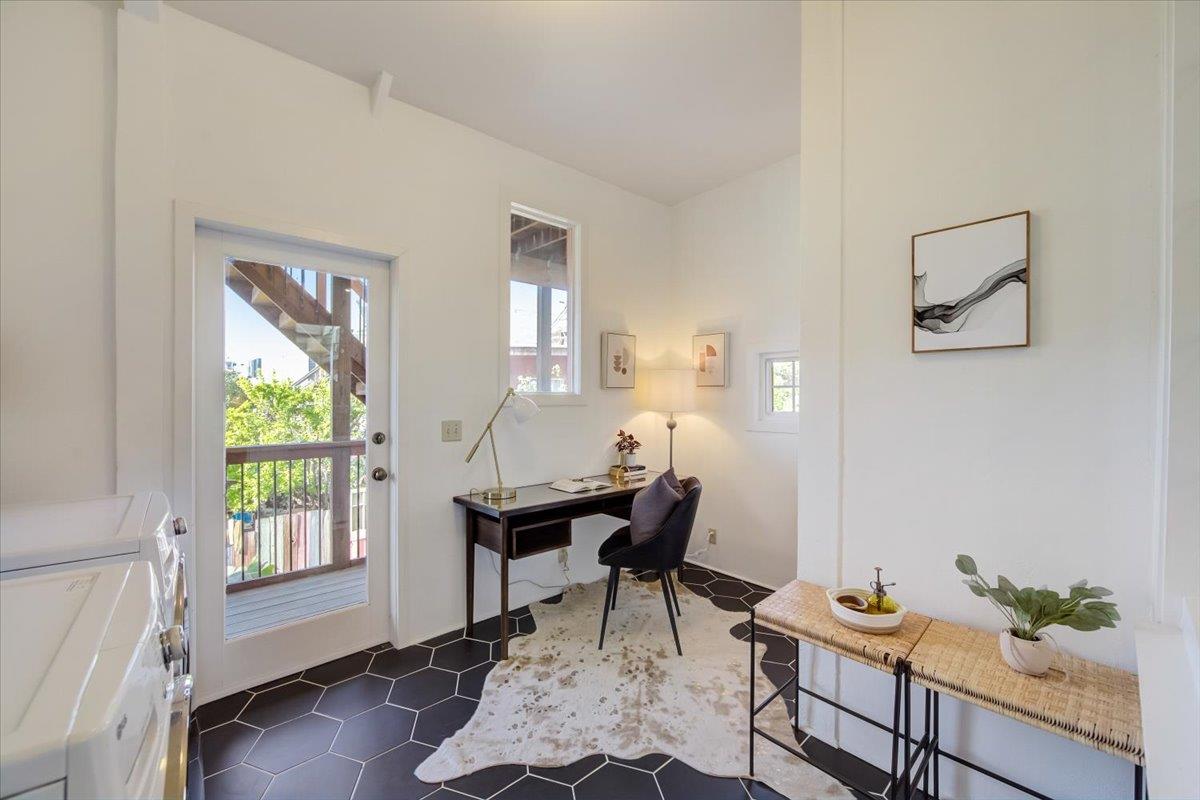 Detail Gallery Image 21 of 52 For 2662 22nd St a,  San Francisco,  CA 94110 - 2 Beds | 2 Baths