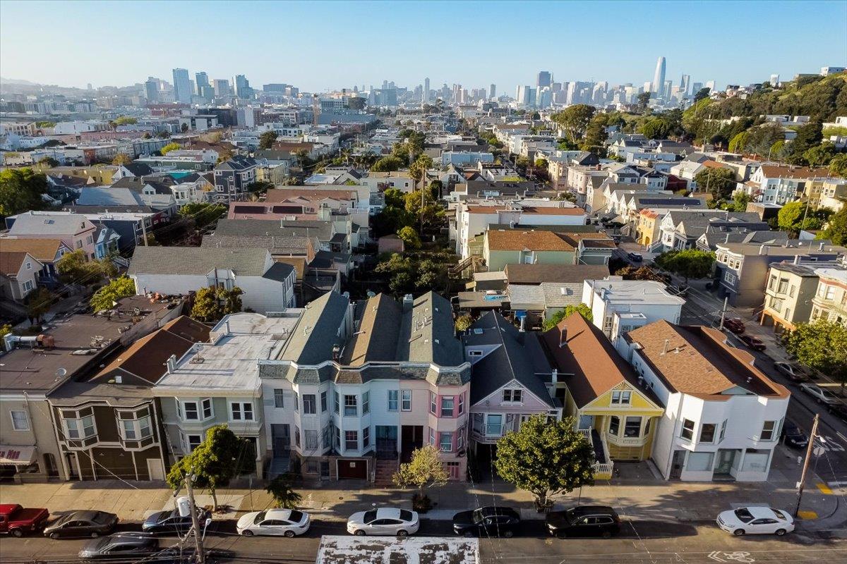 Detail Gallery Image 48 of 52 For 2662 22nd St a,  San Francisco,  CA 94110 - 2 Beds | 2 Baths