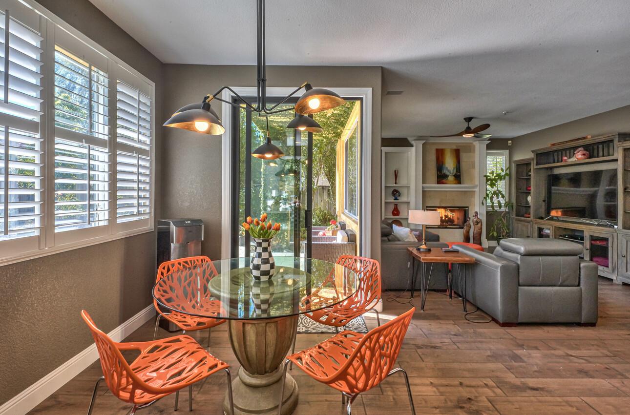 Detail Gallery Image 24 of 52 For 21941 Hearthwood Ct, Salinas,  CA 93908 - 5 Beds | 3 Baths