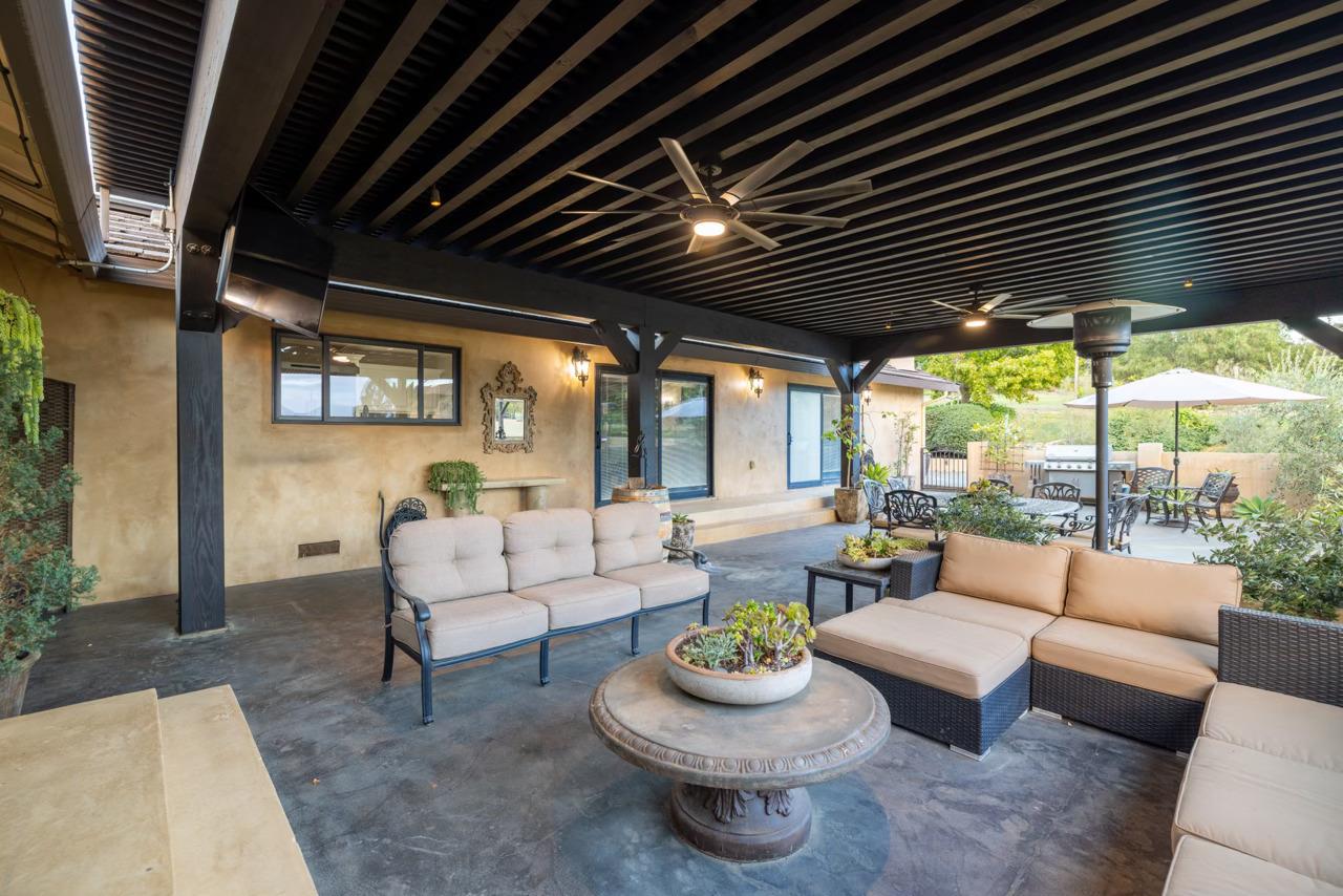 17520 Foothill Cir, Salinas, CA 93908 4 Beds 3 Baths (Active