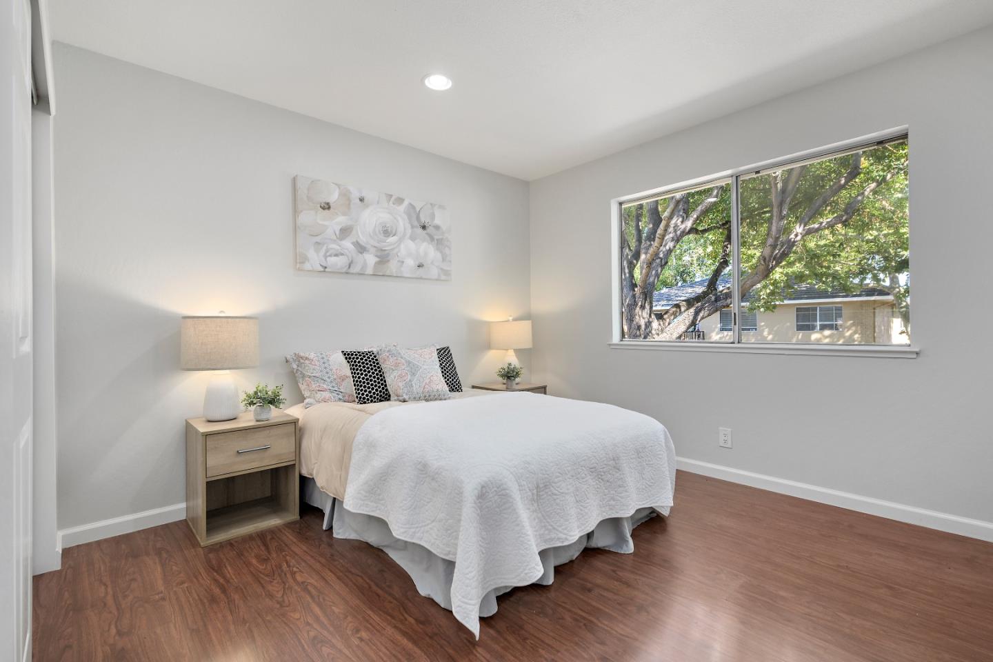 Detail Gallery Image 7 of 13 For 766 Warring Dr #4,  San Jose,  CA 95123 - 2 Beds | 1 Baths