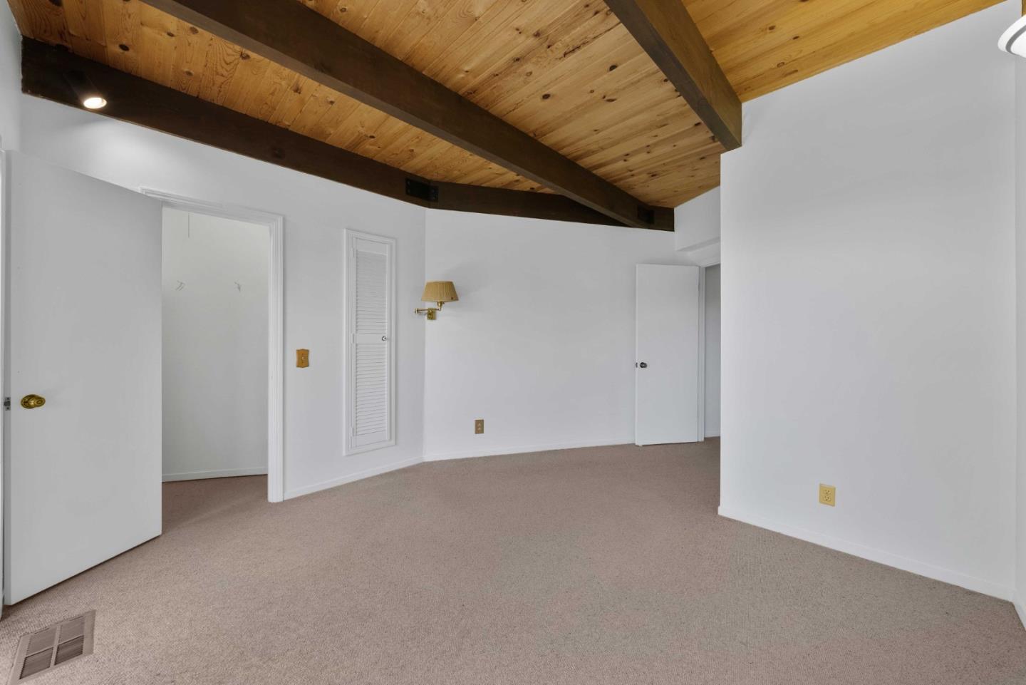 Detail Gallery Image 16 of 63 For 8540 El Matador Dr, Gilroy,  CA 95020 - 3 Beds | 2/1 Baths