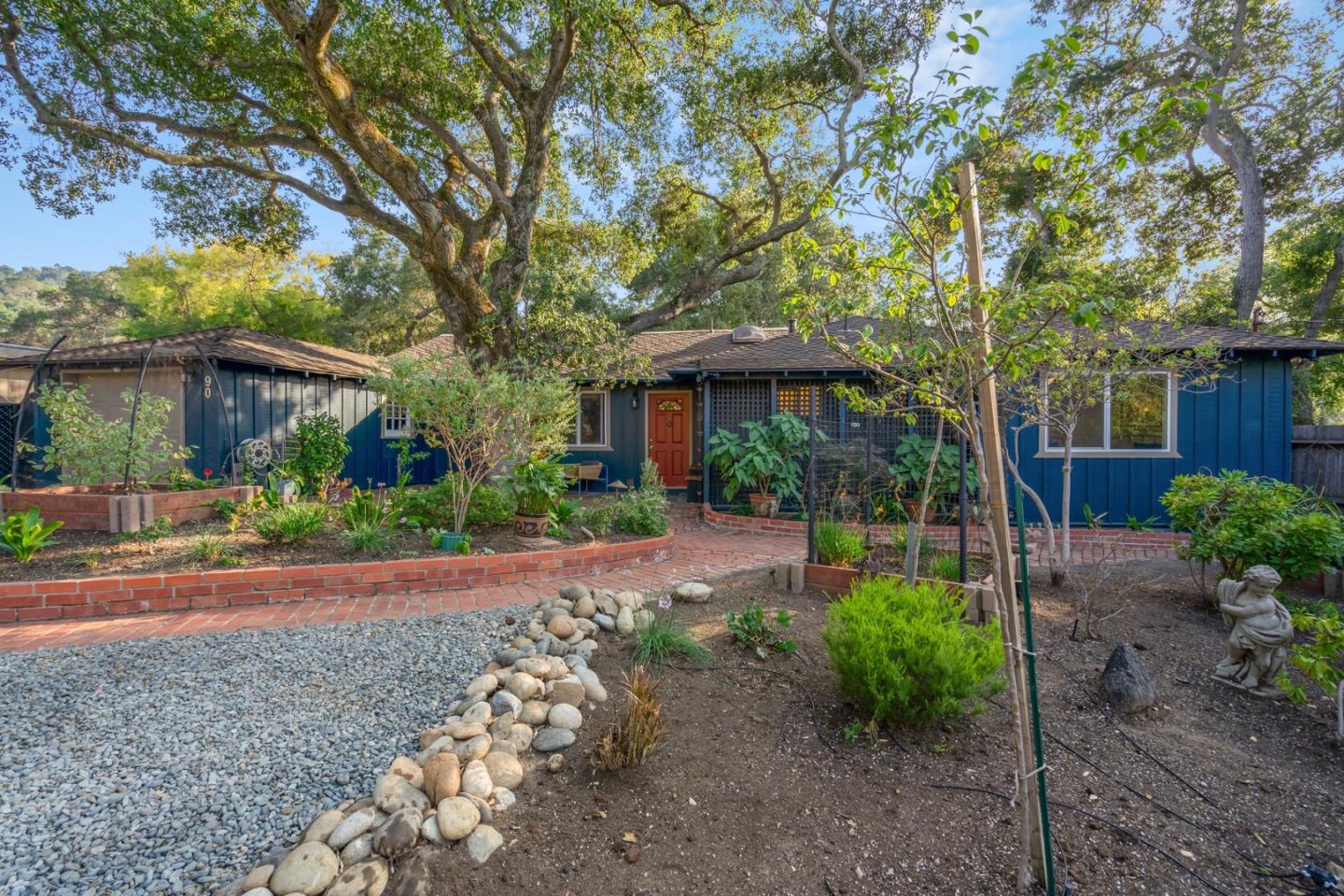 Detail Gallery Image 1 of 1 For 90 Oak Grove Ave, Los Gatos,  CA 95030 - 3 Beds | 2 Baths