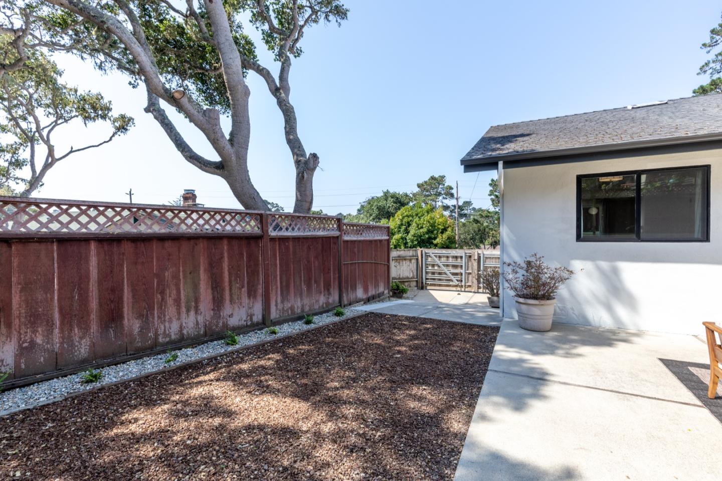 Detail Gallery Image 35 of 36 For 529 17 Mile Dr, Pacific Grove,  CA 93950 - 3 Beds | 3 Baths