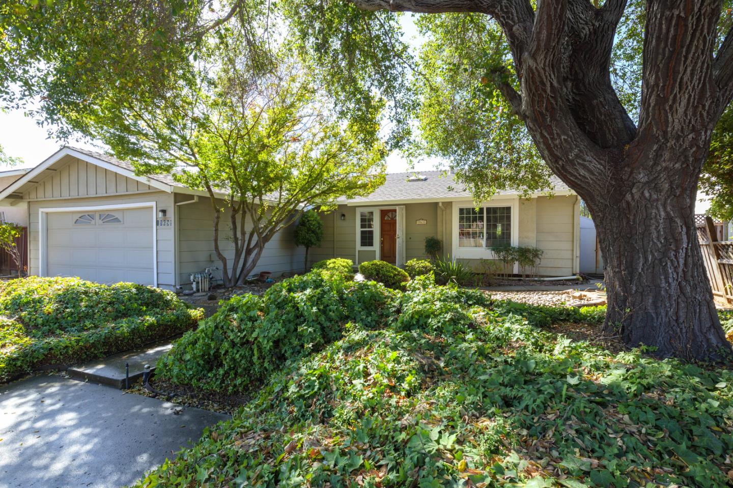 Detail Gallery Image 1 of 1 For 15695 La Jolla Ct, Morgan Hill,  CA 95037 - 3 Beds | 2 Baths