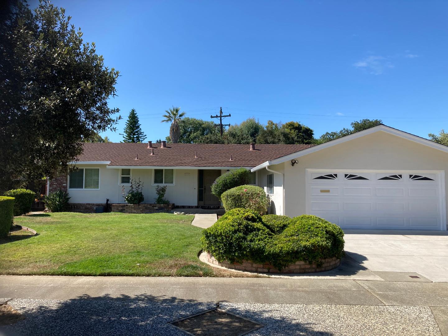 Detail Gallery Image 1 of 1 For 1221 Mandarin Dr, Sunnyvale,  CA 94087 - 3 Beds | 2 Baths