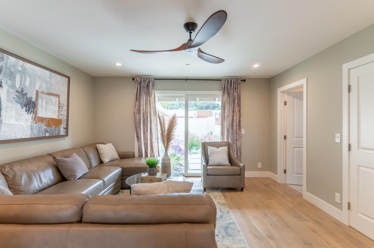 Detail Gallery Image 16 of 49 For 66 Rancho Rd, Carmel Valley,  CA 93924 - 4 Beds | 3/1 Baths