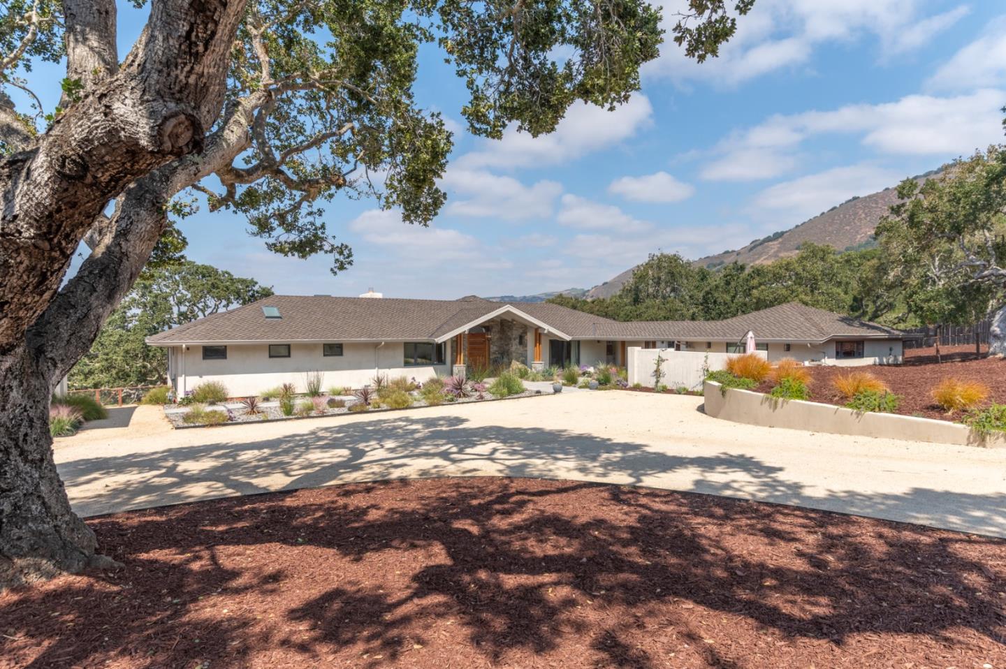 Detail Gallery Image 2 of 49 For 66 Rancho Rd, Carmel Valley,  CA 93924 - 4 Beds | 3/1 Baths