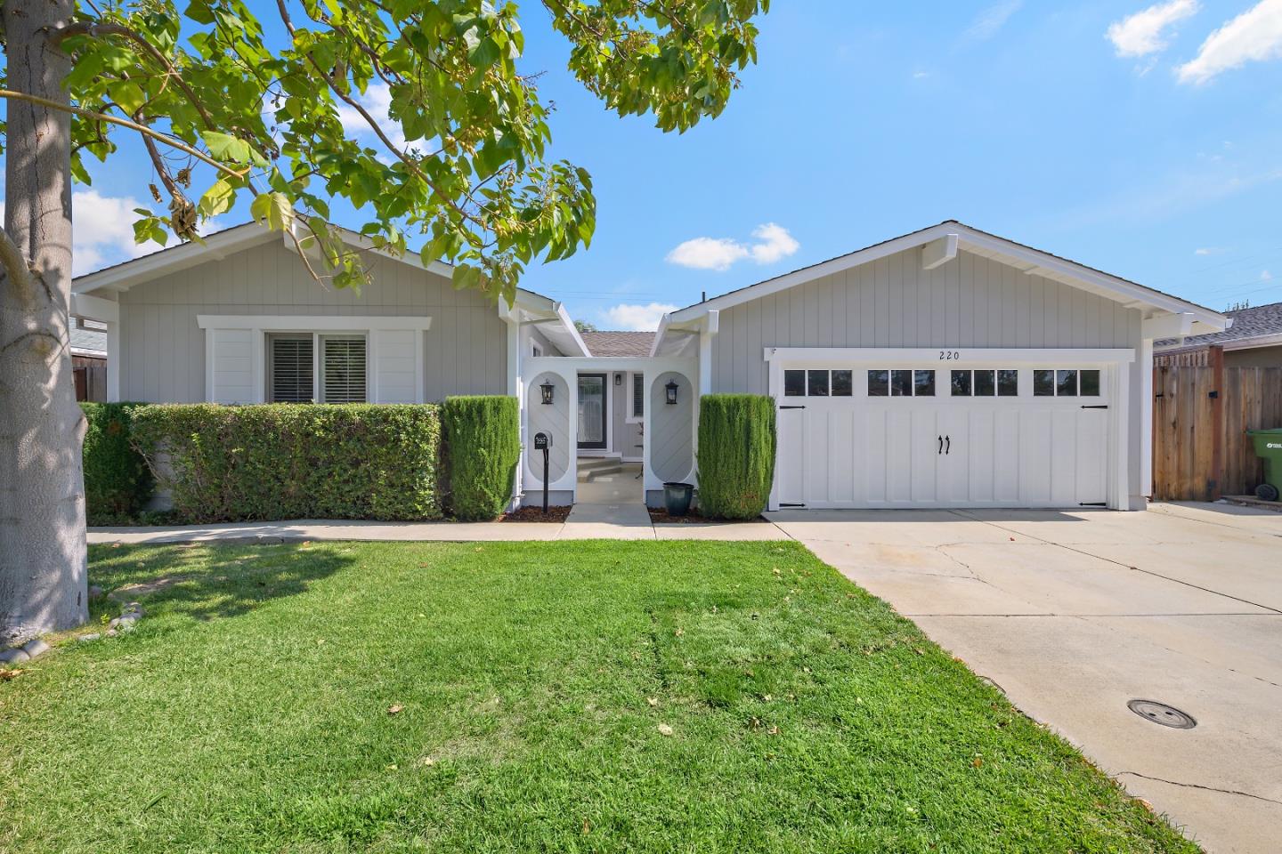 Detail Gallery Image 1 of 1 For 220 Mary Alice Dr, Los Gatos,  CA 95032 - 4 Beds | 3 Baths