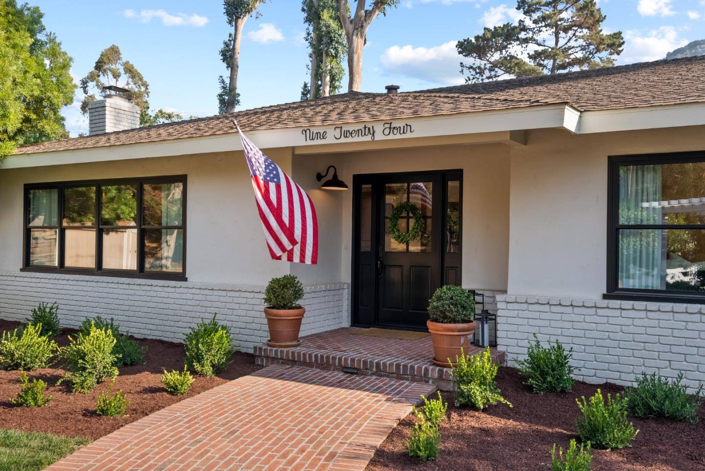 Detail Gallery Image 1 of 1 For 924 W Carmel Valley Rd, Carmel Valley,  CA 93924 - 3 Beds | 2 Baths