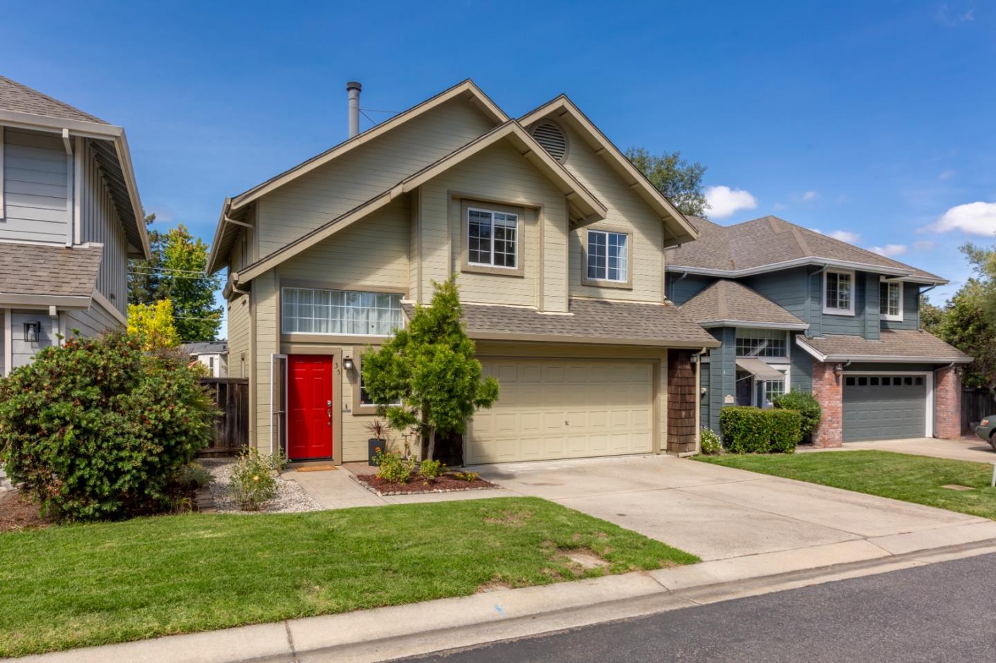 Detail Gallery Image 1 of 1 For 35 Silver Birch Ln, Scotts Valley,  CA 95066 - 4 Beds | 2/1 Baths