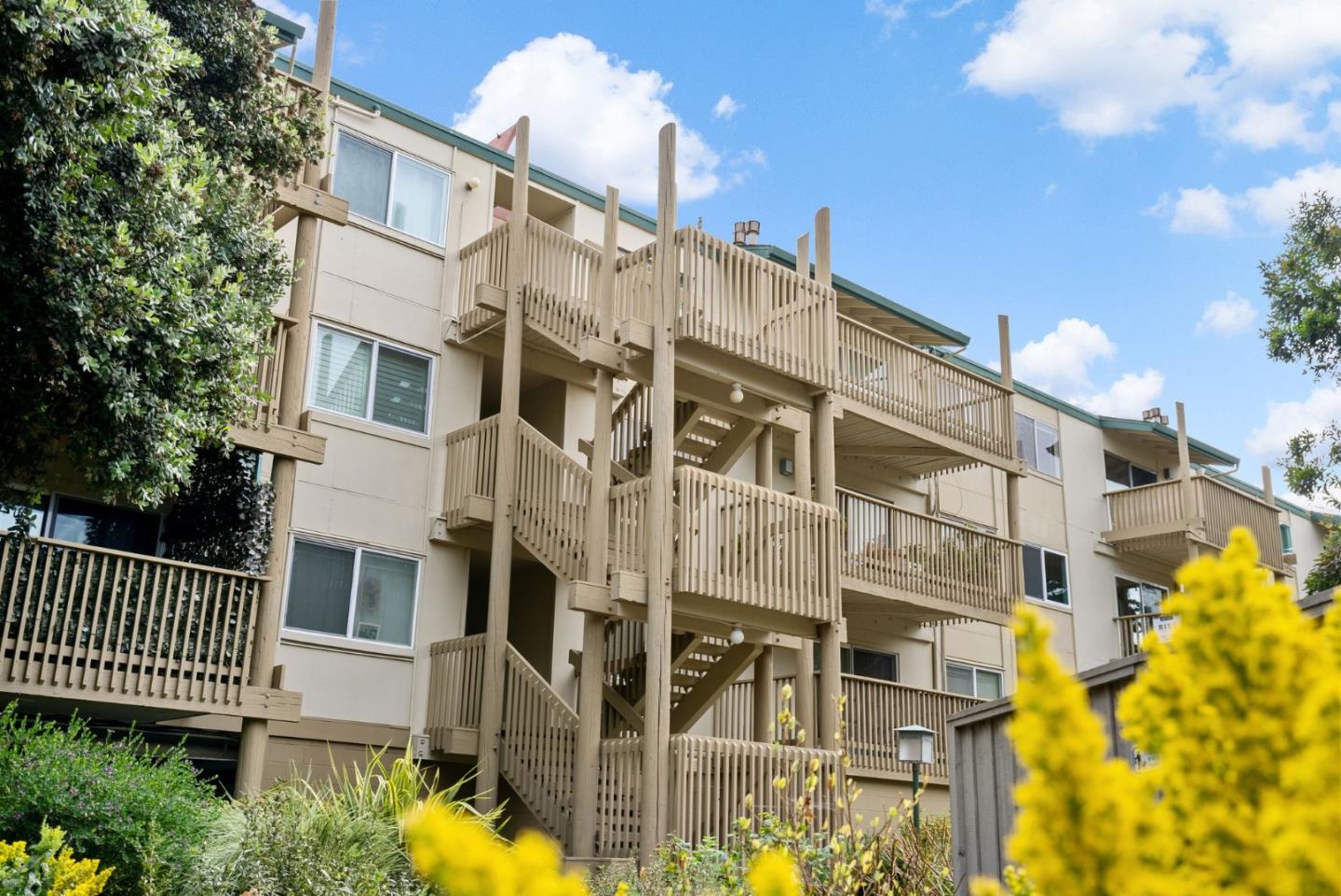 Detail Gallery Image 12 of 17 For 397 Imperial Way #331,  Daly City,  CA 94015 - 1 Beds | 1 Baths