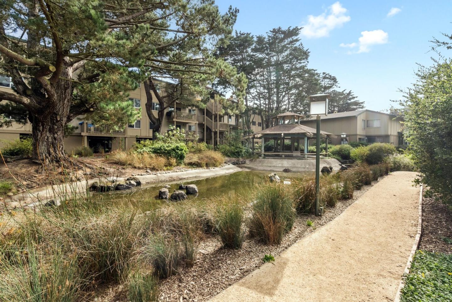 Detail Gallery Image 14 of 17 For 397 Imperial Way #331,  Daly City,  CA 94015 - 1 Beds | 1 Baths
