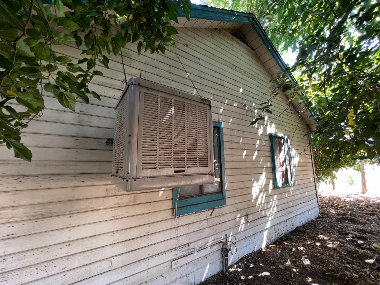 Detail Gallery Image 20 of 66 For 7369 Gertrude Ave, Winton,  CA 95388 - 3 Beds | 1 Baths