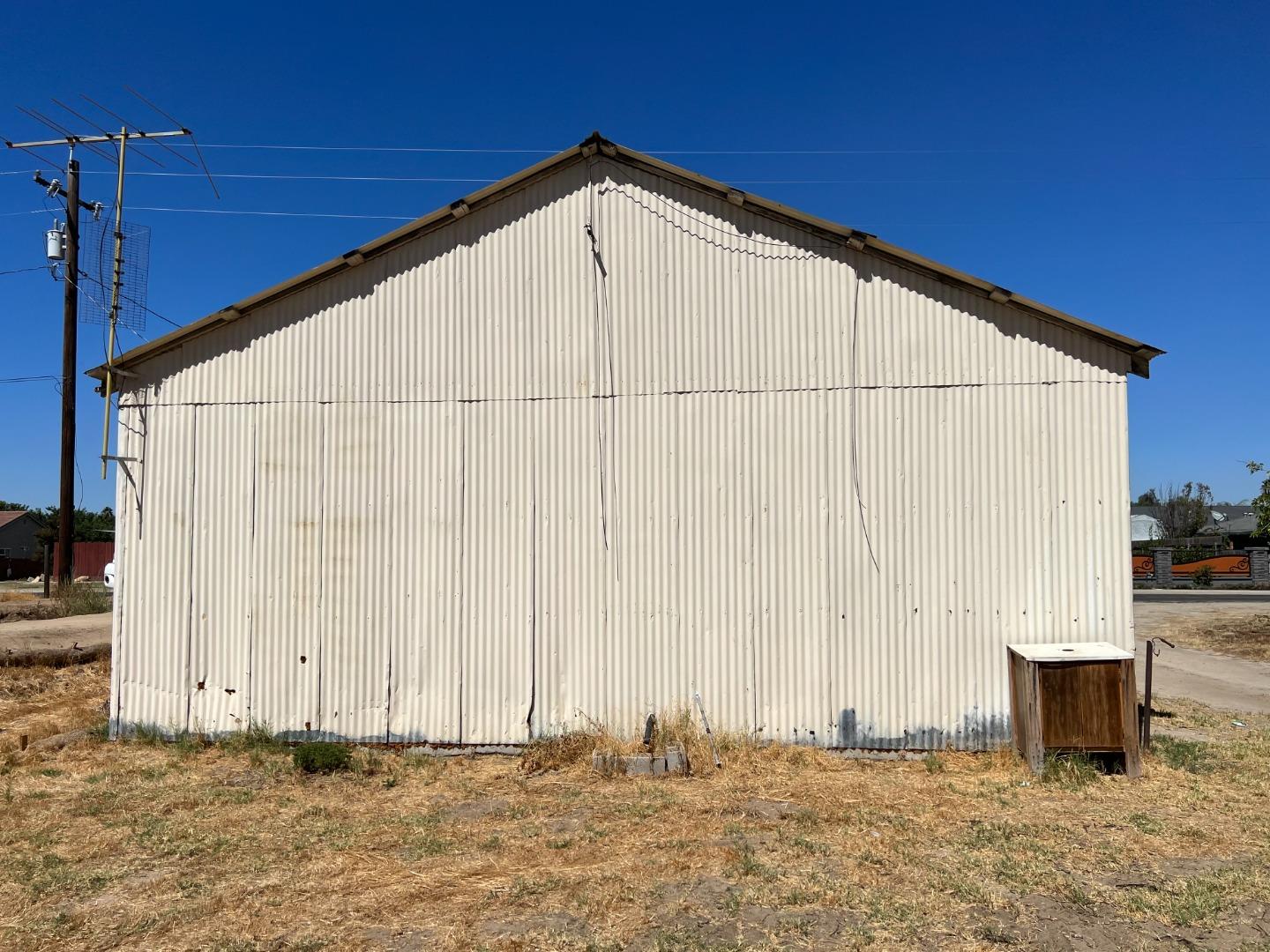 Detail Gallery Image 38 of 66 For 7369 Gertrude Ave, Winton,  CA 95388 - 3 Beds | 1 Baths