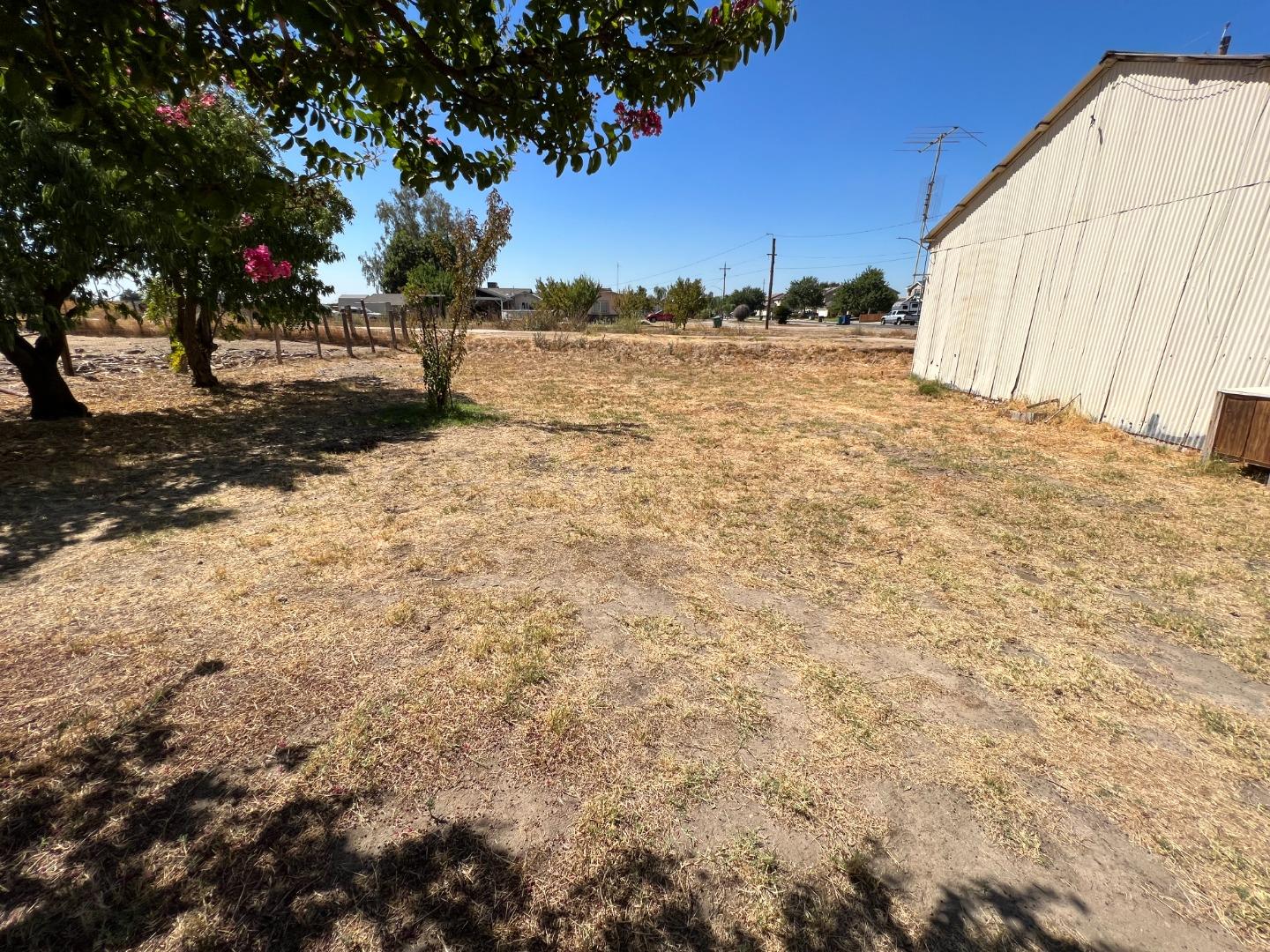 Detail Gallery Image 42 of 66 For 7369 Gertrude Ave, Winton,  CA 95388 - 3 Beds | 1 Baths