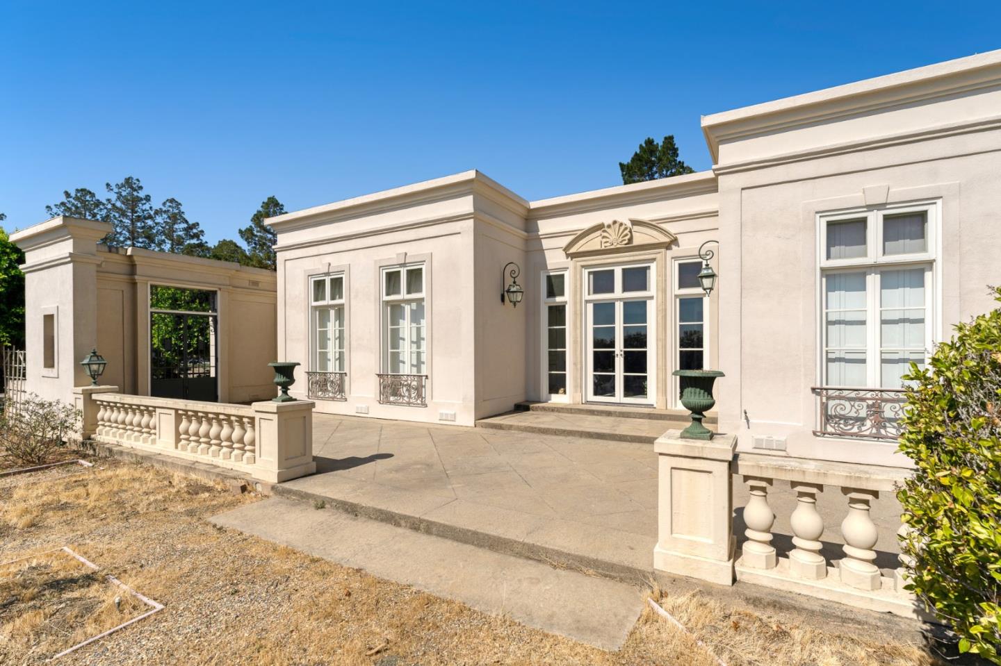 309 Olive Hill Ln, Woodside, CA 94062 Beds Baths (Active) ML81943237 MLSL