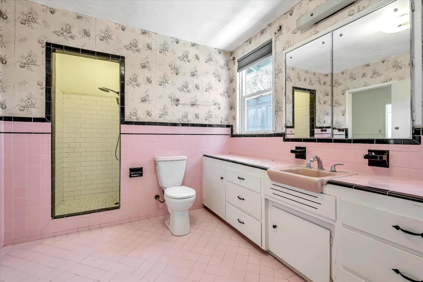 Detail Gallery Image 30 of 63 For 155 School Way, Watsonville,  CA 95076 - 4 Beds | 1 Baths