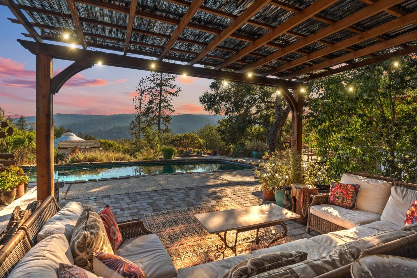 Photo of 639 Pedro Ave in Ben Lomond, CA