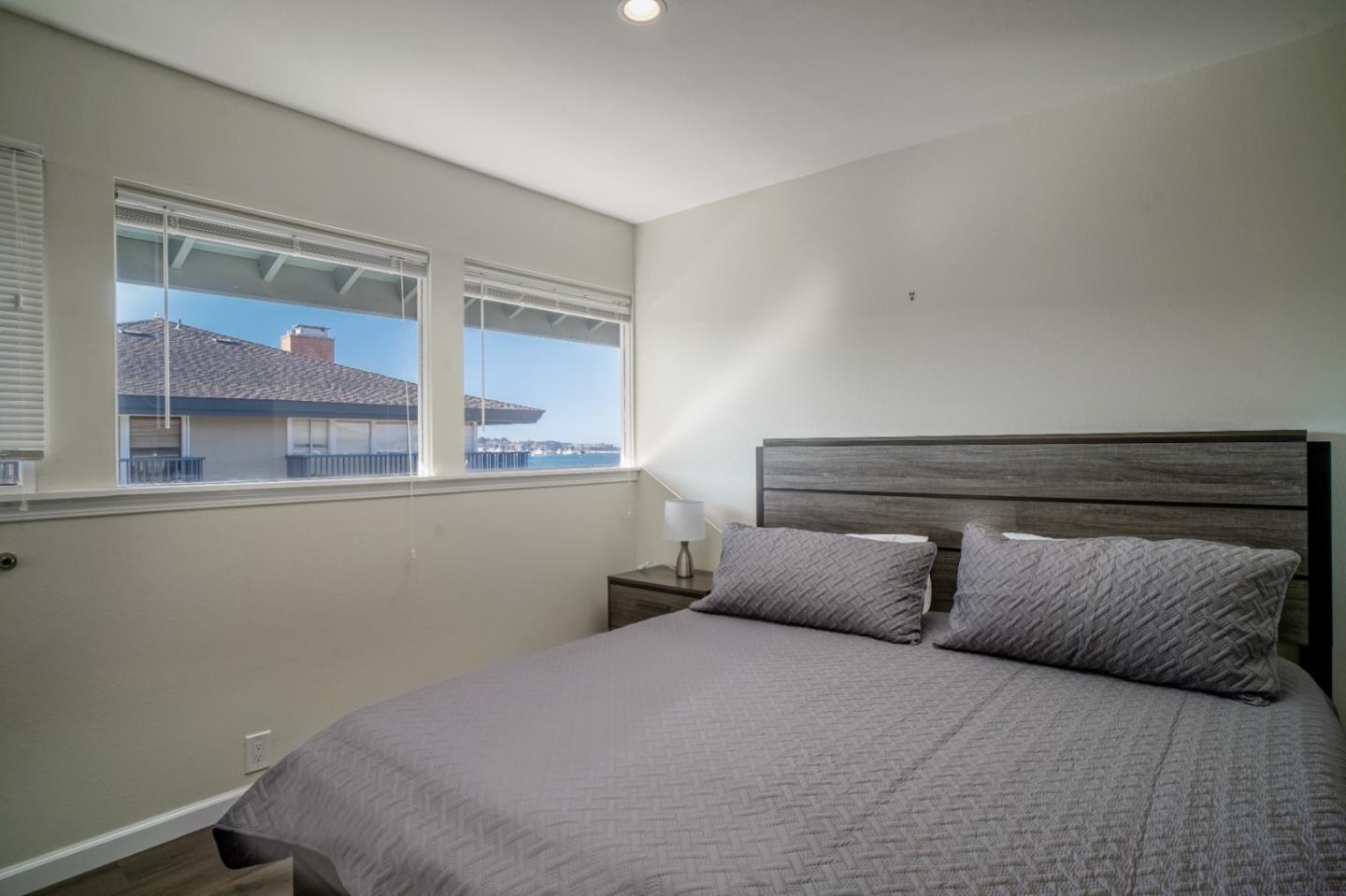Detail Gallery Image 10 of 21 For 23 La Playa St, Monterey,  CA 93940 - 2 Beds | 2/1 Baths