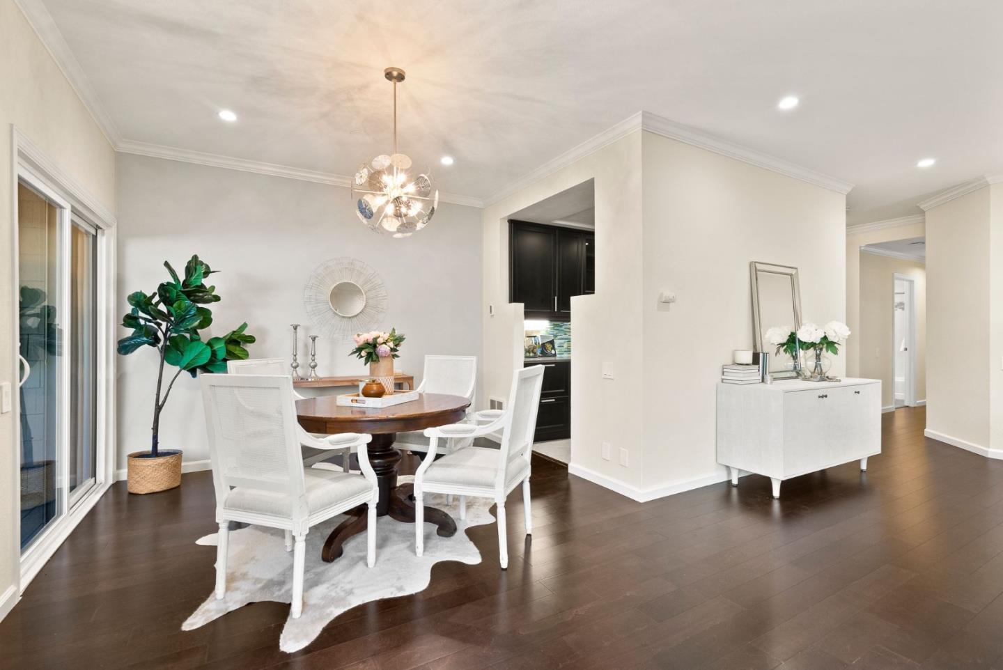 Detail Gallery Image 13 of 48 For 919 Shoreline Dr, San Mateo,  CA 94404 - 2 Beds | 2 Baths