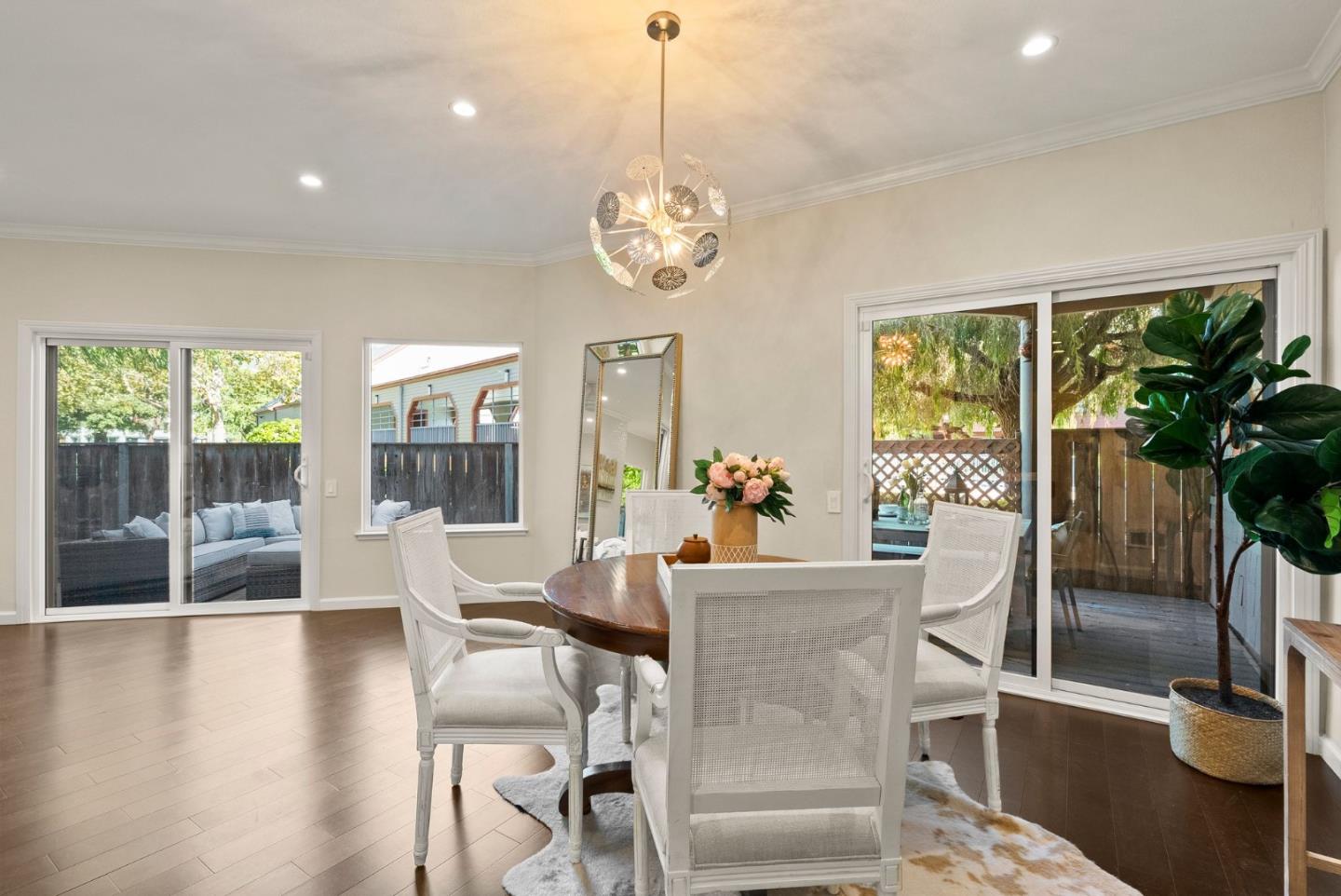 Detail Gallery Image 16 of 48 For 919 Shoreline Dr, San Mateo,  CA 94404 - 2 Beds | 2 Baths