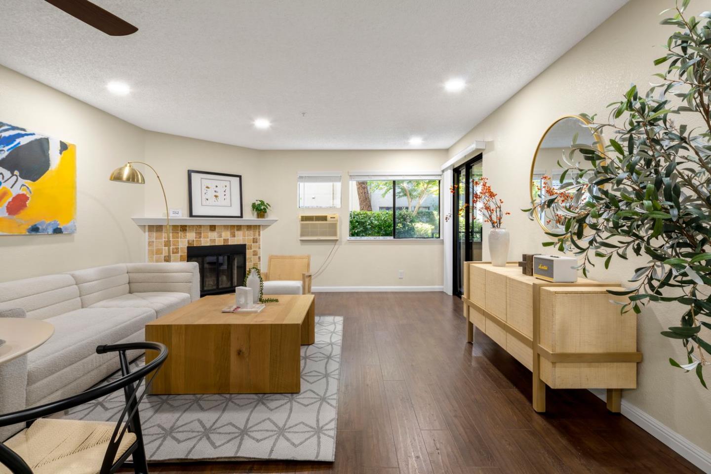 Detail Gallery Image 1 of 1 For 39034 Guardino Dr #107,  Fremont,  CA 94538 - 1 Beds | 1 Baths