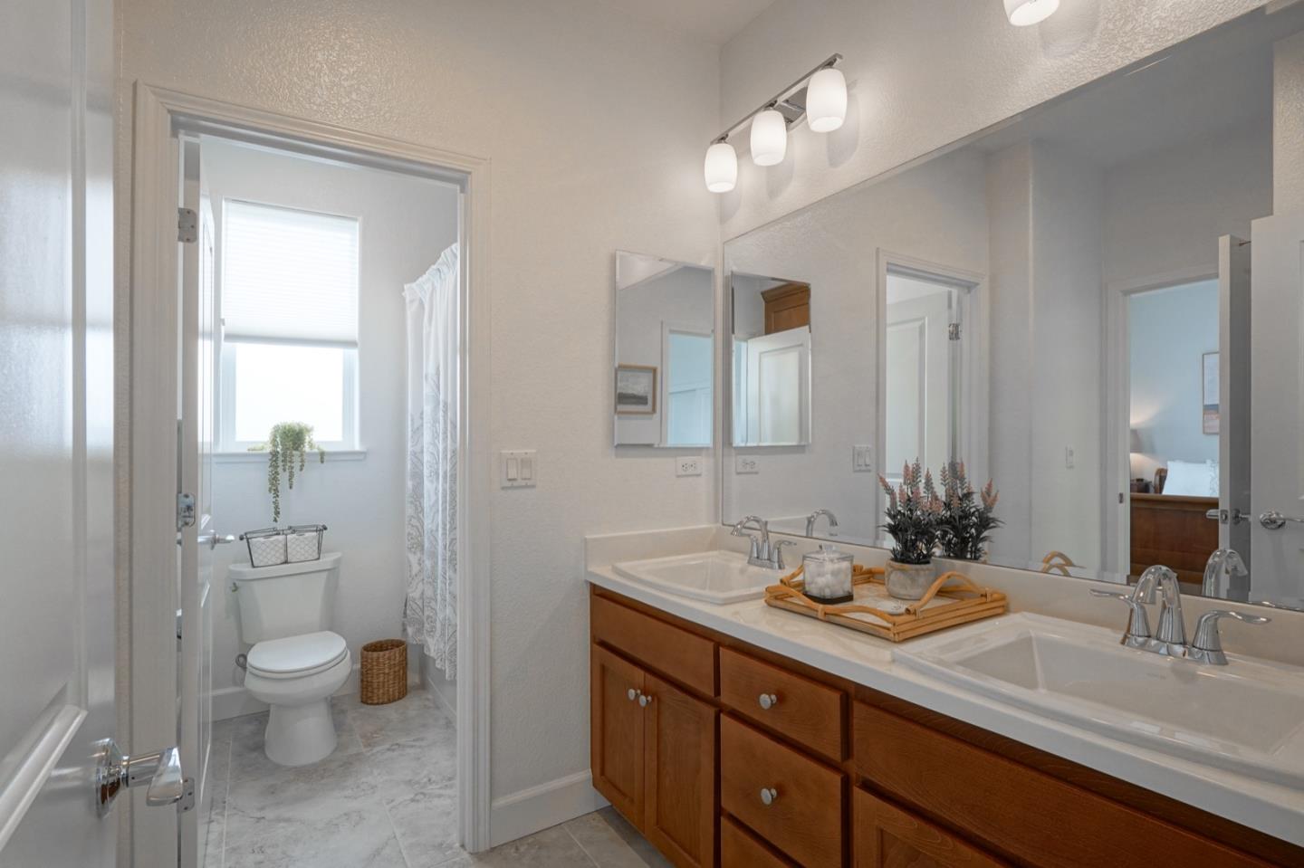 Detail Gallery Image 21 of 24 For 207 9th St, Marina,  CA 93933 - 3 Beds | 2/1 Baths