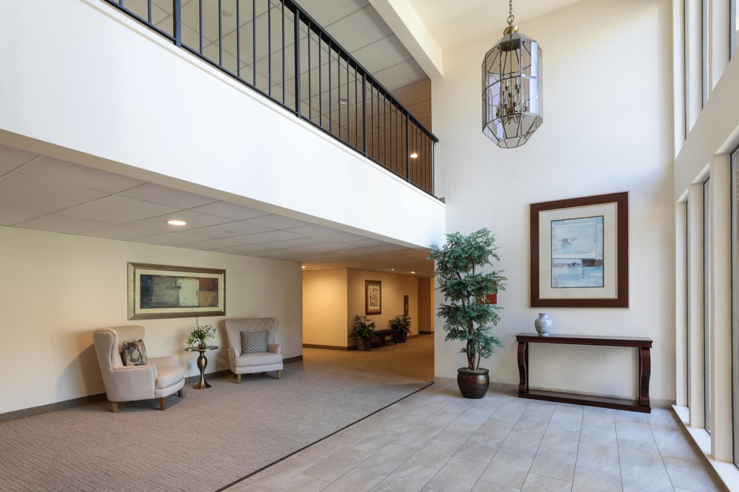 Detail Gallery Image 16 of 24 For 226 W Edith Ave #15,  Los Altos,  CA 94022 - 2 Beds | 2 Baths