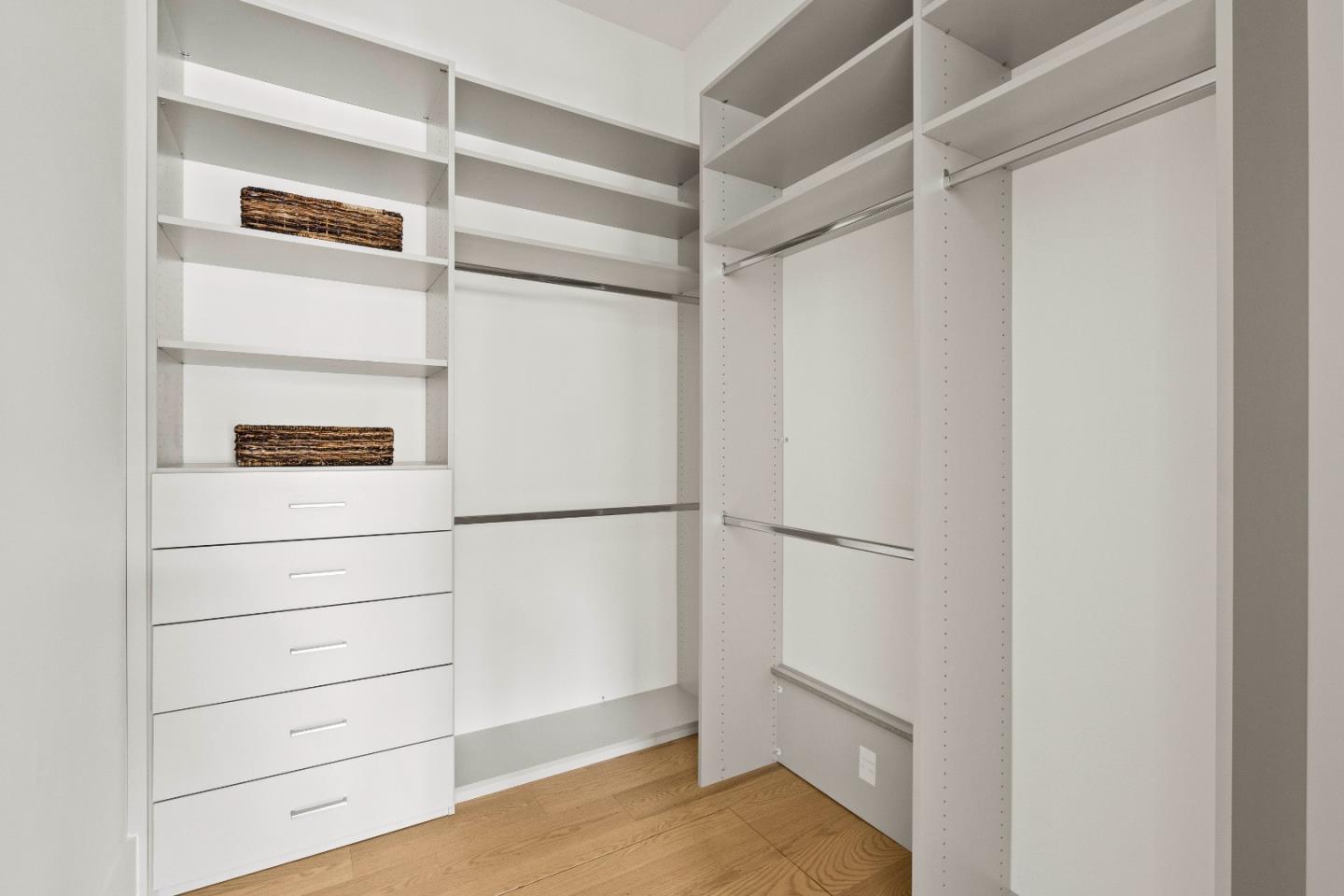 Detail Gallery Image 30 of 82 For 521 Canyon Vista Way, San Carlos,  CA 94070 - 4 Beds | 4/1 Baths