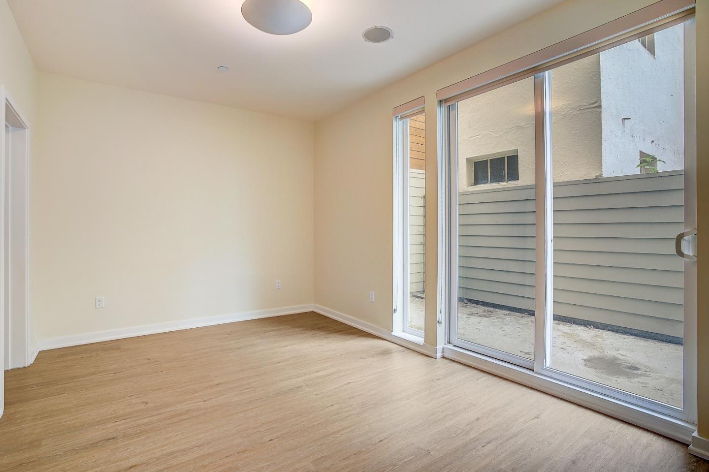 Detail Gallery Image 14 of 65 For 238 Olive St #202,  San Francisco,  CA 94109 - 2 Beds | 2 Baths