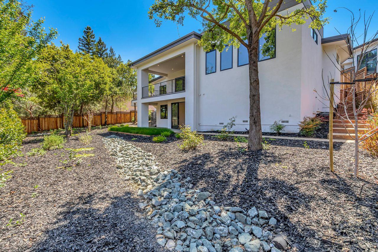 Detail Gallery Image 56 of 60 For 16221 Seaborn Ct, Monte Sereno,  CA 95030 - 4 Beds | 3/1 Baths