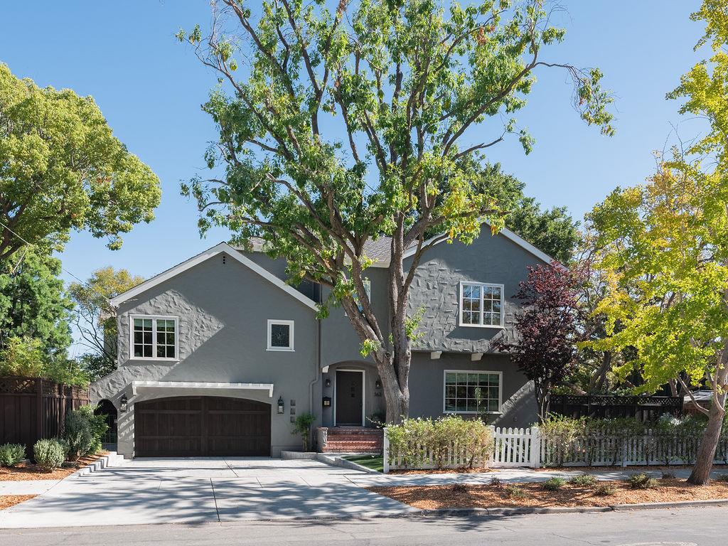 Detail Gallery Image 1 of 1 For 363 King St, Redwood City,  CA 94062 - 4 Beds | 3/1 Baths