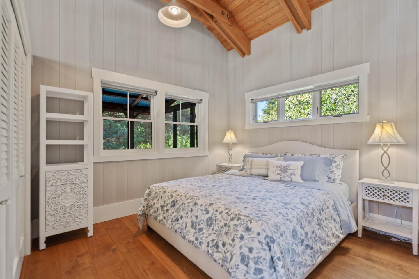 Detail Gallery Image 24 of 36 For 683 Portola Rd, Portola Valley,  CA 94028 - 3 Beds | 5/2 Baths