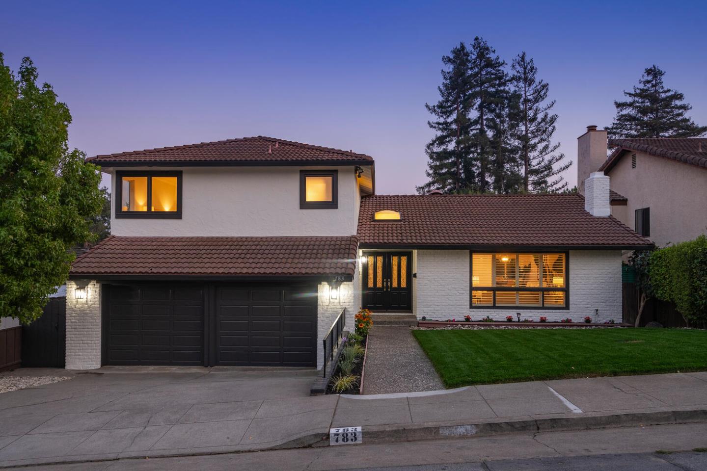 Front Image Thumbnail for ML81944524