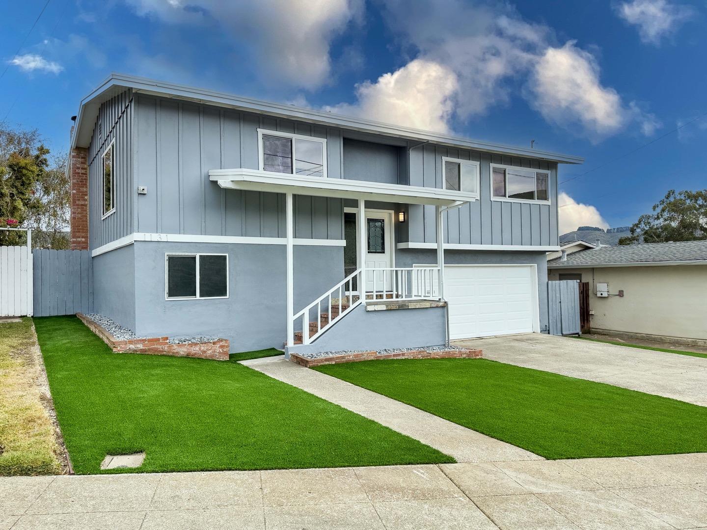 Detail Gallery Image 1 of 1 For 1131 Manzanita Dr, Pacifica,  CA 94044 - 3 Beds | 2 Baths