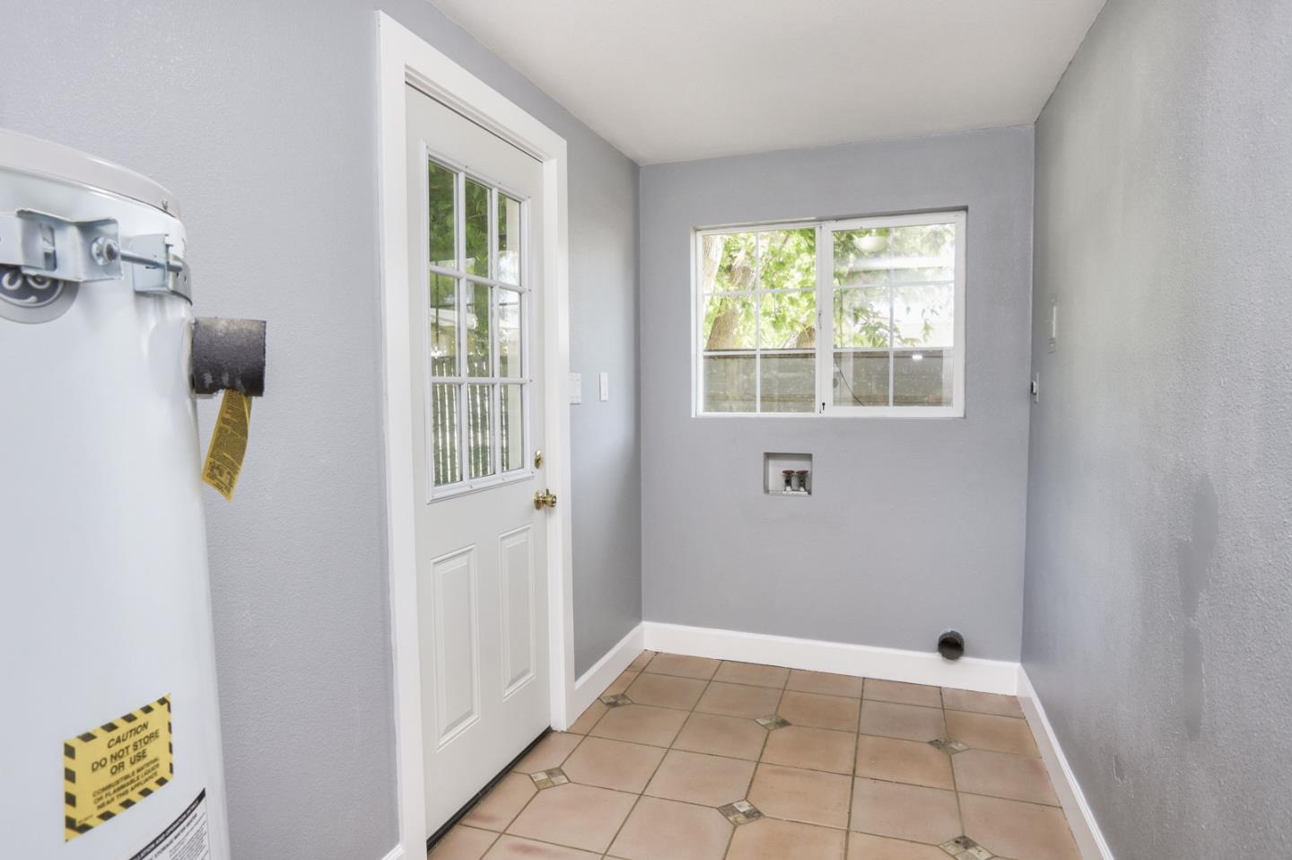 3056 Gnesa Rd, Riverdale Park, CA 95358 photo 17