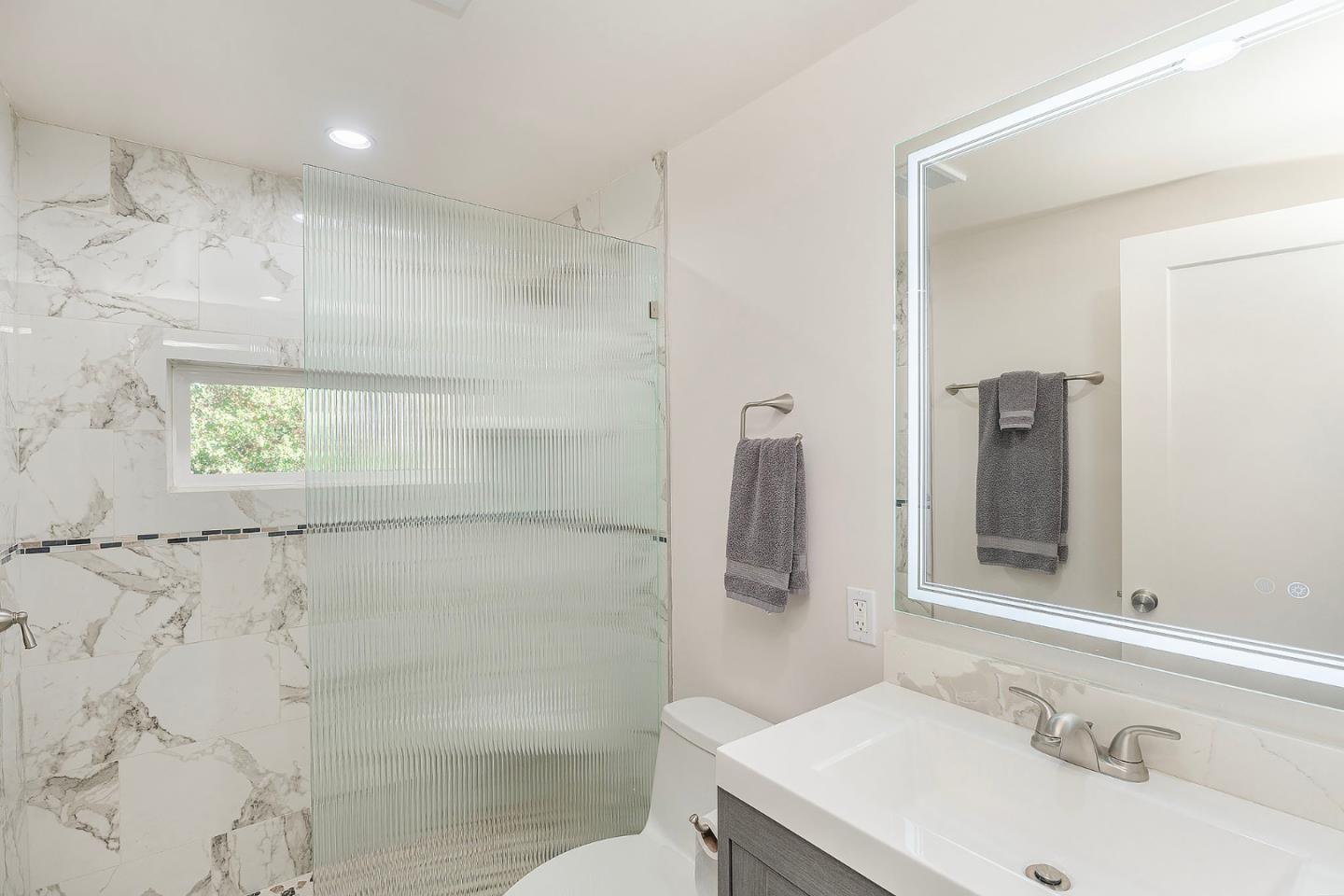 Detail Gallery Image 10 of 15 For Crest Rd, Pebble Beach,  CA 93953 - 1 Beds | 1 Baths