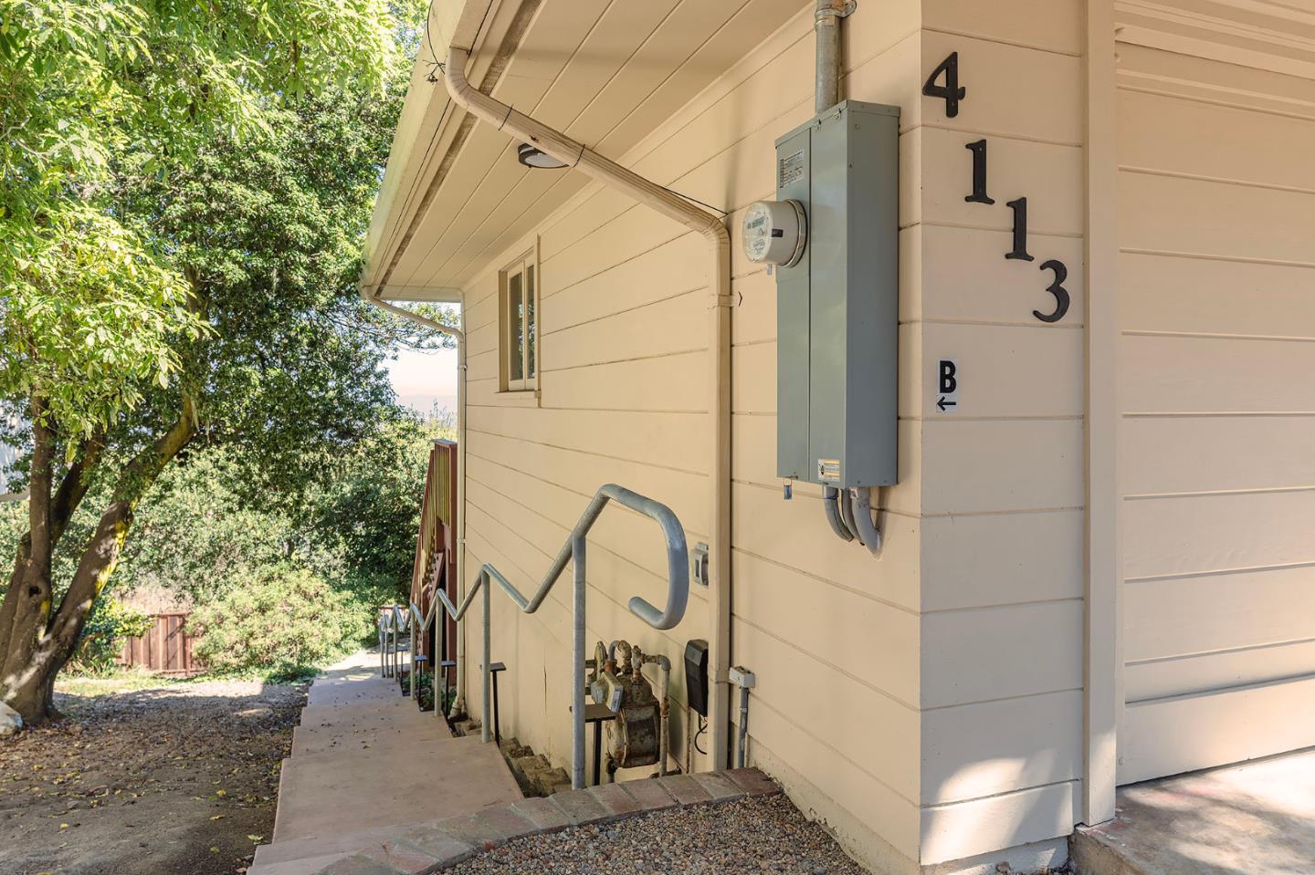 Detail Gallery Image 13 of 15 For Crest Rd, Pebble Beach,  CA 93953 - 1 Beds | 1 Baths