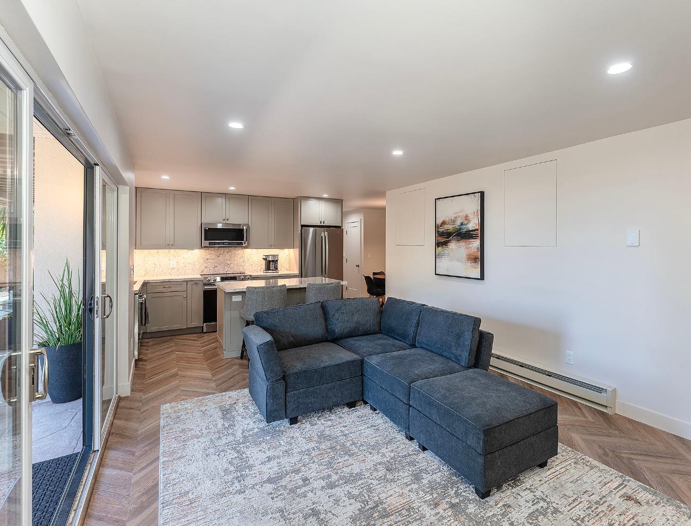 Detail Gallery Image 4 of 15 For Crest Rd, Pebble Beach,  CA 93953 - 1 Beds | 1 Baths