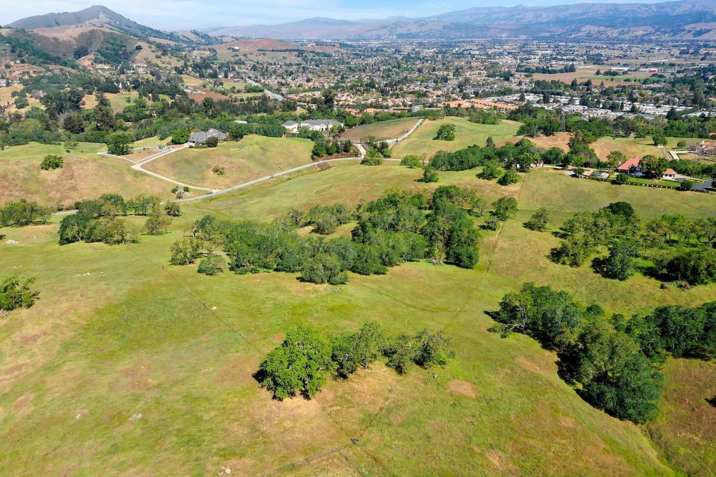 0 W San Martin Ave, San Martin, CA 95046 Beds Baths (Active