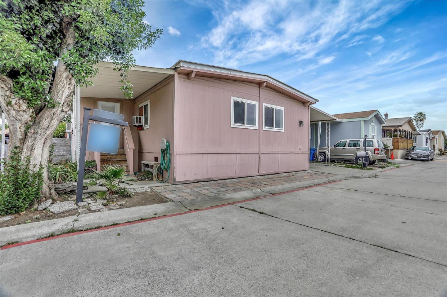Photo of 182 Elm Dr #182 in Hollister, CA