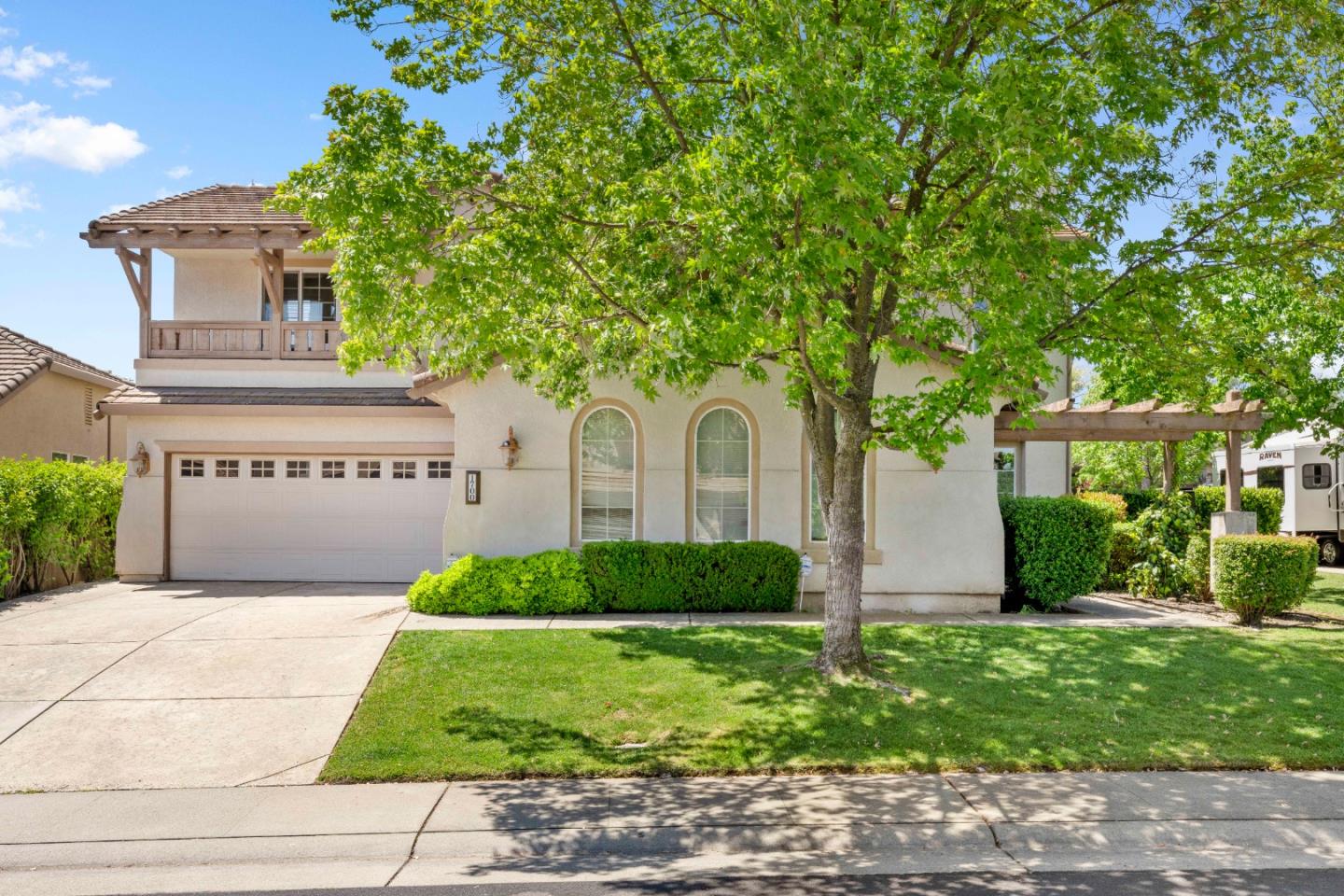 Photo of 433 Venezian Ct in Roseville, CA